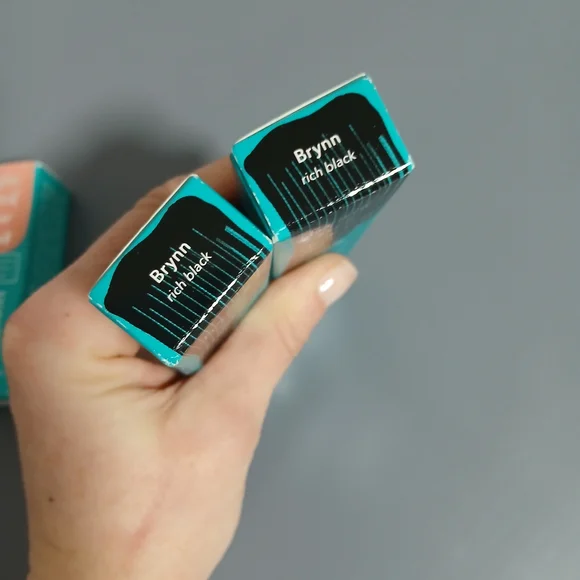 Thrive Causemetics Eye Products Set - Picture 10 of 10